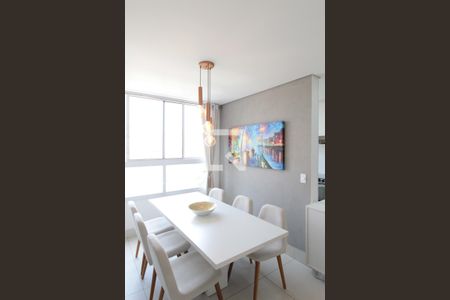 Apartamento à venda com 70m², 3 quartos e 2 vagasCopa