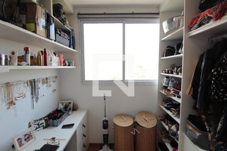 Apartamento à venda com 70m², 3 quartos e 2 vagasCloset