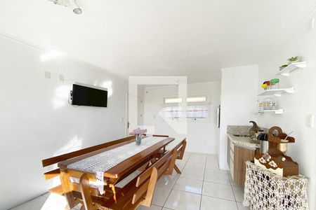 Casa à venda com 173m², 3 quartos e 1 vagaÁrea gourmet