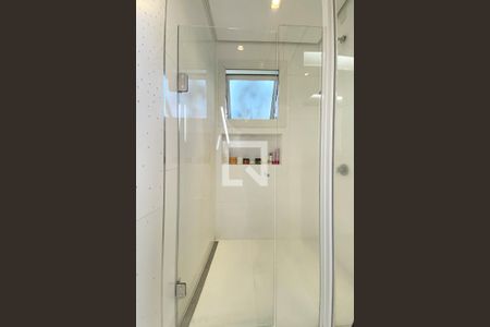 Casa à venda com 168m², 3 quartos e 2 vagasBanheiro da Suíte