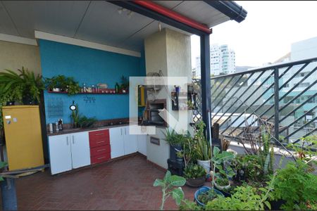 Apartamento à venda com 200m², 3 quartos e 2 vagasArea privativa