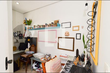 Apartamento à venda com 200m², 3 quartos e 2 vagasEscritorio