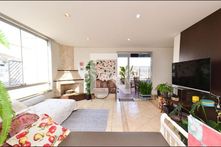 Apartamento à venda com 200m², 3 quartos e 2 vagasCobertura/ sala