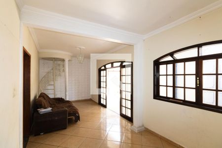 Sala de casa de condomínio para alugar com 5 quartos, 280m² em Campo Grande, Rio de Janeiro