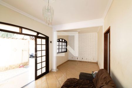 Sala de casa de condomínio para alugar com 5 quartos, 280m² em Campo Grande, Rio de Janeiro