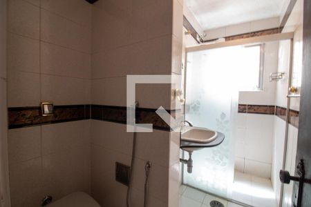 Casa à venda com 169m², 3 quartos e 2 vagas Casa à venda com 169m², 3 quartos e 2 vagasBanheiro da Suíte