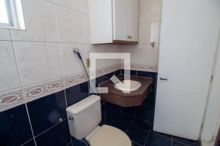 Casa à venda com 169m², 3 quartos e 2 vagas Casa à venda com 169m², 3 quartos e 2 vagasBanheiro 2