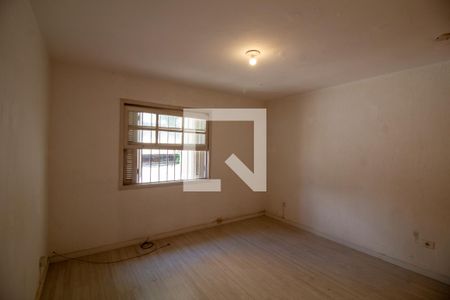 Casa à venda com 169m², 3 quartos e 2 vagas Casa à venda com 169m², 3 quartos e 2 vagasQuarto 2 - Suíte