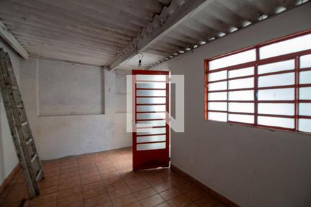 Casa à venda com 169m², 3 quartos e 2 vagas Casa à venda com 169m², 3 quartos e 2 vagasQuarto de Serviço ou Dispensa
