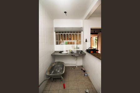 Casa para alugar com 320m², 4 quartos e 4 vagasÁrea de Serviço