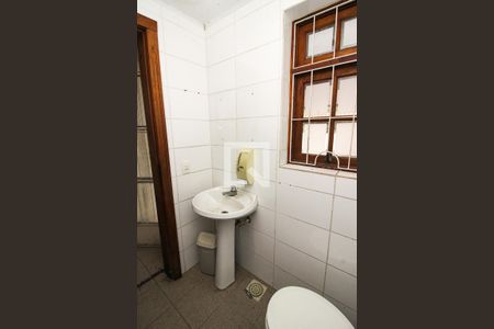 Casa para alugar com 320m², 4 quartos e 4 vagasLavabo 1