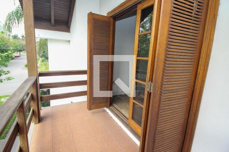 Casa para alugar com 320m², 4 quartos e 4 vagasSacada da Sala 3