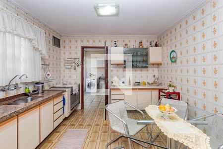 Casa à venda com 145m², 3 quartos e 3 vagasCozinha