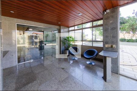 Apartamento à venda com 165m², 2 quartos e 3 vagas Apartamento à venda com 165m², 2 quartos e 3 vagasÁrea comum
