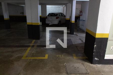 Apartamento à venda com 122m², 3 quartos e 1 vaga Apartamento à venda com 122m², 3 quartos e 1 vagaGARAGEM