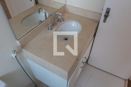 Apartamento à venda com 122m², 3 quartos e 1 vaga Apartamento à venda com 122m², 3 quartos e 1 vagaBANHEIRO DA SUITE