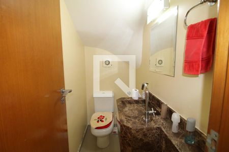 Casa à venda com 244m², 3 quartos e 4 vagasLavabo