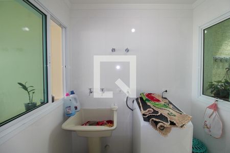 Casa à venda com 244m², 3 quartos e 4 vagasÁrea de Serviço