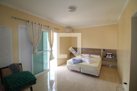 Casa à venda com 244m², 3 quartos e 4 vagasQuarto 2