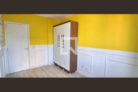 Apartamento à venda com 80m², 2 quartos e 2 vagas Apartamento à venda com 80m², 2 quartos e 2 vagasQuarto