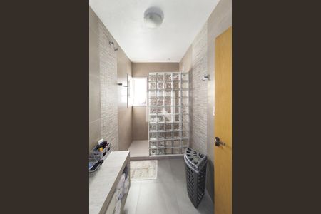 Casa à venda com 165m², 3 quartos e 1 vaga Casa à venda com 165m², 3 quartos e 1 vagaBanheiro