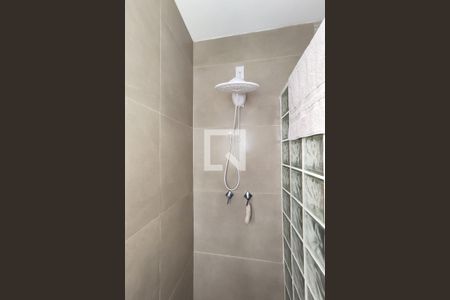 Casa à venda com 165m², 3 quartos e 1 vaga Casa à venda com 165m², 3 quartos e 1 vagaBanheiro