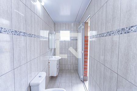 Casa à venda com 500m², 2 quartos e 4 vagas Casa à venda com 500m², 2 quartos e 4 vagasBanheiro de serviço