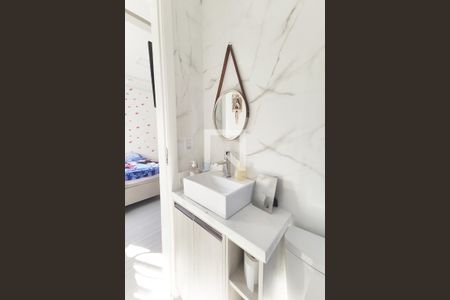 Casa à venda com 182m², 3 quartos e 4 vagas Casa à venda com 182m², 3 quartos e 4 vagasQuarto 3
