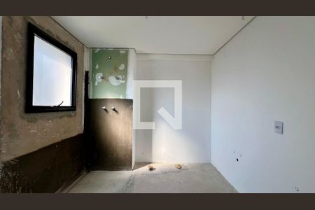 Apartamento à venda com 104m², 2 quartos e 1 vaga Apartamento à venda com 104m², 2 quartos e 1 vagaBanheiro da Suíte 2