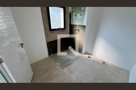 Apartamento à venda com 104m², 2 quartos e 1 vaga Apartamento à venda com 104m², 2 quartos e 1 vagaBanheiro da Suíte 2