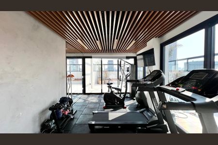 Apartamento à venda com 104m², 2 quartos e 1 vaga Apartamento à venda com 104m², 2 quartos e 1 vagaAcademia