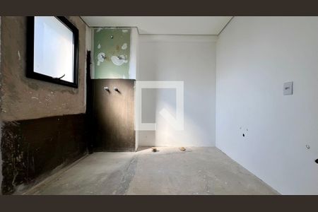 Apartamento à venda com 104m², 2 quartos e 1 vaga Apartamento à venda com 104m², 2 quartos e 1 vagaBanheiro da Suíte 2