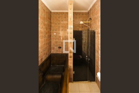 Casa à venda com 200m², 4 quartos e 4 vagasBanheiro da Suite