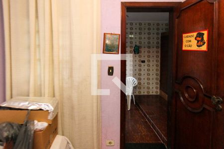 Casa à venda com 200m², 4 quartos e 4 vagasQuarto de Serviço