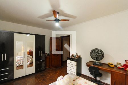 Casa à venda com 200m², 4 quartos e 4 vagasQuarto