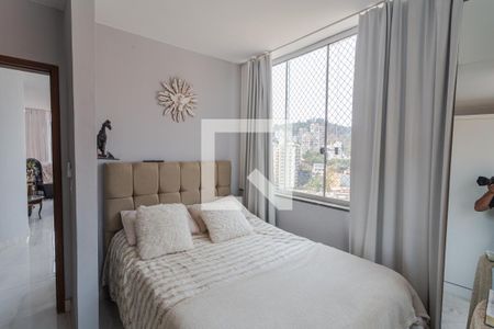 Apartamento à venda com 105m², 3 quartos e 1 vagaSuíte