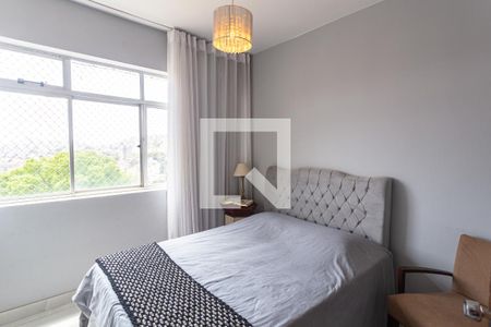 Apartamento à venda com 105m², 3 quartos e 1 vagaQuarto 2