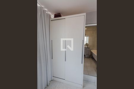 Apartamento à venda com 105m², 3 quartos e 1 vagaArmário da Suíte