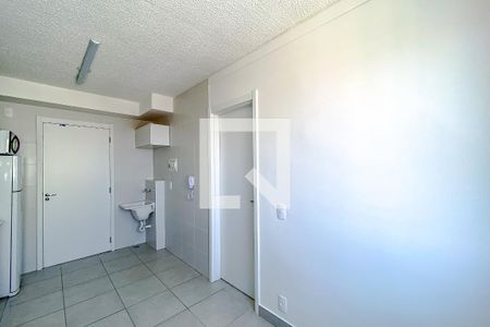 Sala de apartamento à venda com 1 quarto, 28m² em Vila Cláudia, São Paulo