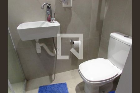 Casa de condomínio à venda com 270m², 4 quartos e 3 vagasBanheiro da Suíte 3