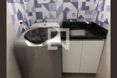 Casa de condomínio à venda com 270m², 4 quartos e 3 vagasBanheiro da Suíte 3