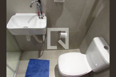 Casa de condomínio à venda com 270m², 4 quartos e 3 vagasBanheiro da Suíte 3