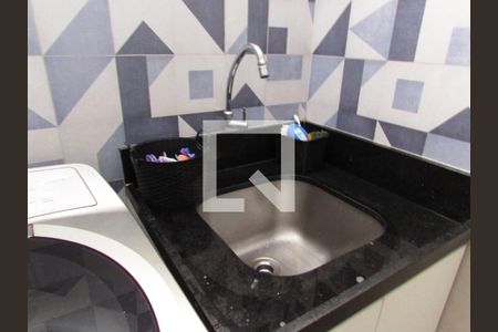 Casa de condomínio à venda com 270m², 4 quartos e 3 vagasBanheiro da Suíte 2