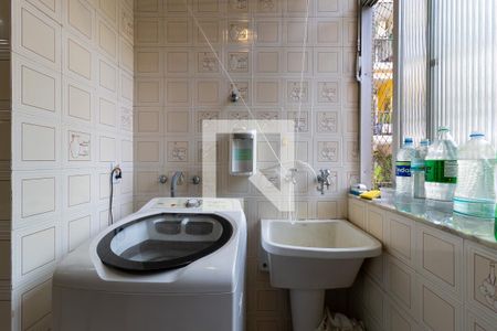 Apartamento à venda com 85m², 2 quartos e 1 vaga Apartamento à venda com 85m², 2 quartos e 1 vagaÁrea de Serviço