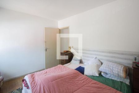 Casa à venda com 210m², 5 quartos e 2 vagasQuarto 3