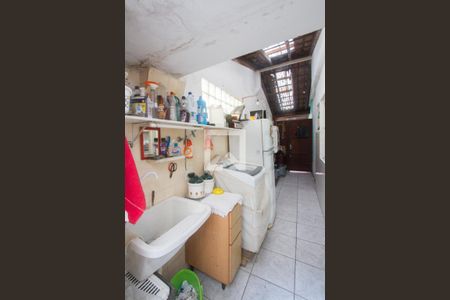 Casa à venda com 210m², 5 quartos e 2 vagasÁrea de Serviço