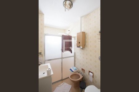 Casa à venda com 210m², 5 quartos e 2 vagasBanheiro