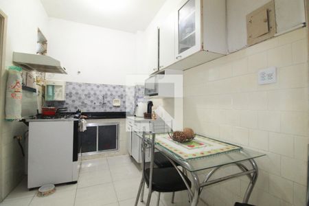 Apartamento à venda com 107m², 3 quartos e 1 vaga Apartamento à venda com 107m², 3 quartos e 1 vagaCozinha