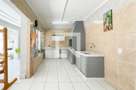 Casa para alugar com 320m², 5 quartos e 4 vagas Casa para alugar com 320m², 5 quartos e 4 vagasÁrea - Churrasqueira