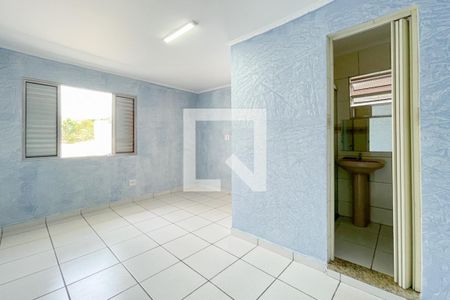 Casa para alugar com 320m², 5 quartos e 4 vagas Casa para alugar com 320m², 5 quartos e 4 vagasSuíte 2